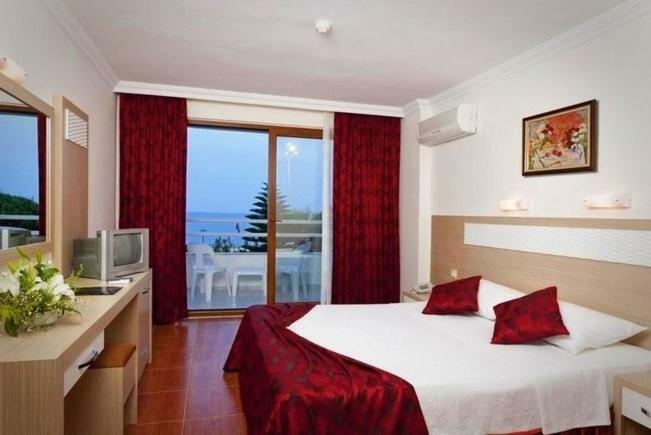 Royal Ideal Beach Hotel Alanya Exterior photo